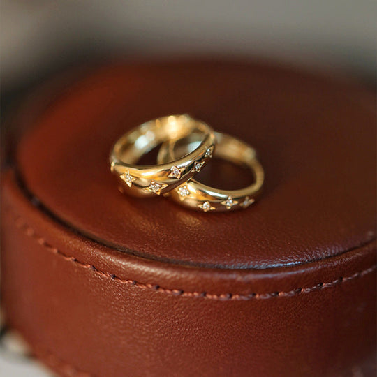 高級銀と金仕上げのイヤリング